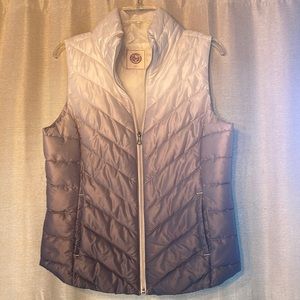 So quilted vest. Size Large